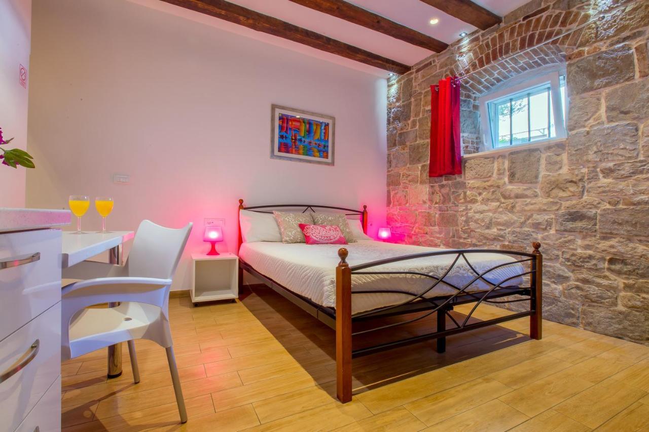Summer Stone Pleasure Сплит Экстерьер фото